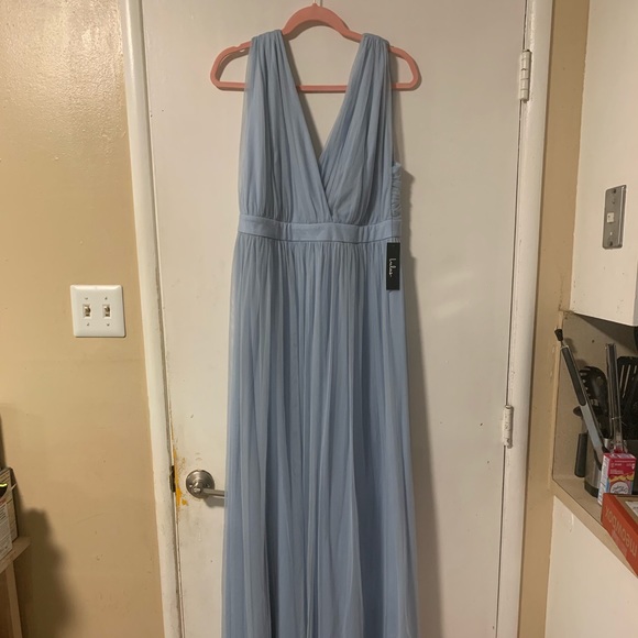 Lulus Dresses & Skirts - Lulus long gown XL